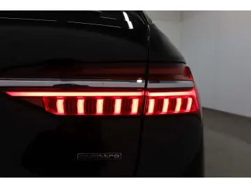 AUDI A6 Avant 45 TFSI quattro Advanced AHK Leder RFK