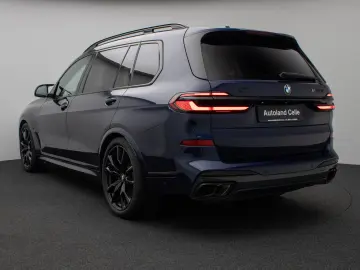 BMW X7 M60i xD Panorama 360  HUD DAB H K SoftCL22