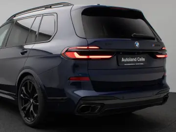 BMW X7 M60i xD Panorama 360  HUD DAB H K SoftCL22