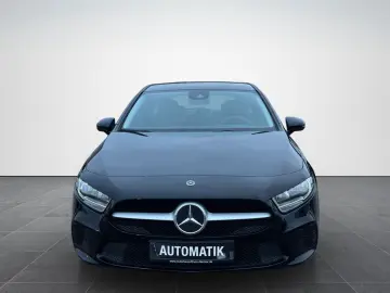 MERCEDES-BENZ A 180d  Automatik  Navi RFK  Tempomat