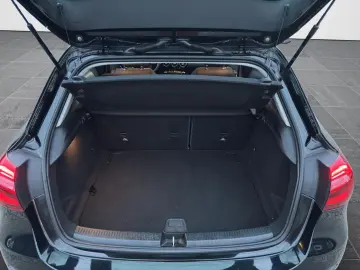 MERCEDES-BENZ A 180d  Automatik  Navi RFK  Tempomat