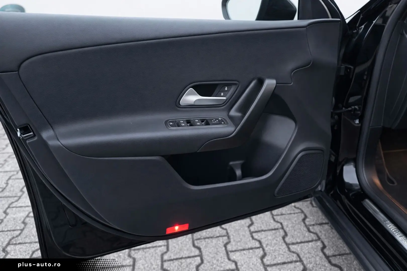 MERCEDES-BENZ A 180d  Automatik  Navi RFK  Tempomat