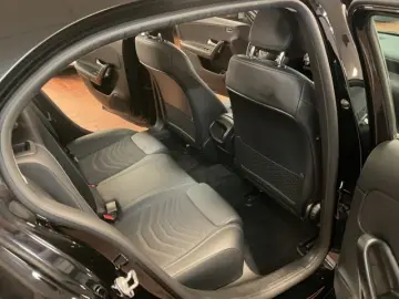 MERCEDES-BENZ A 180 d Style LED Kamera Park Paket