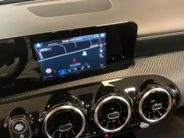 MERCEDES-BENZ A 180 d Style LED Kamera Park Paket