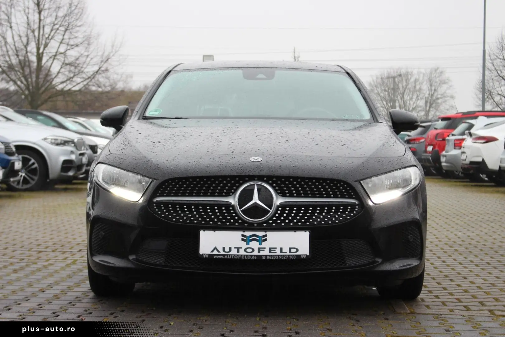 MERCEDES-BENZ A 180 d VOLLSHEFT LEDER PDC BT NAVI SHZ