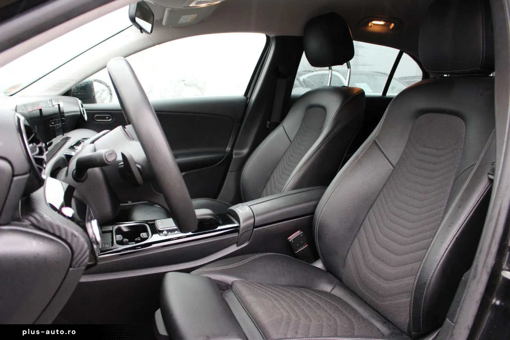 MERCEDES-BENZ A 180 d VOLLSHEFT LEDER PDC BT NAVI SHZ