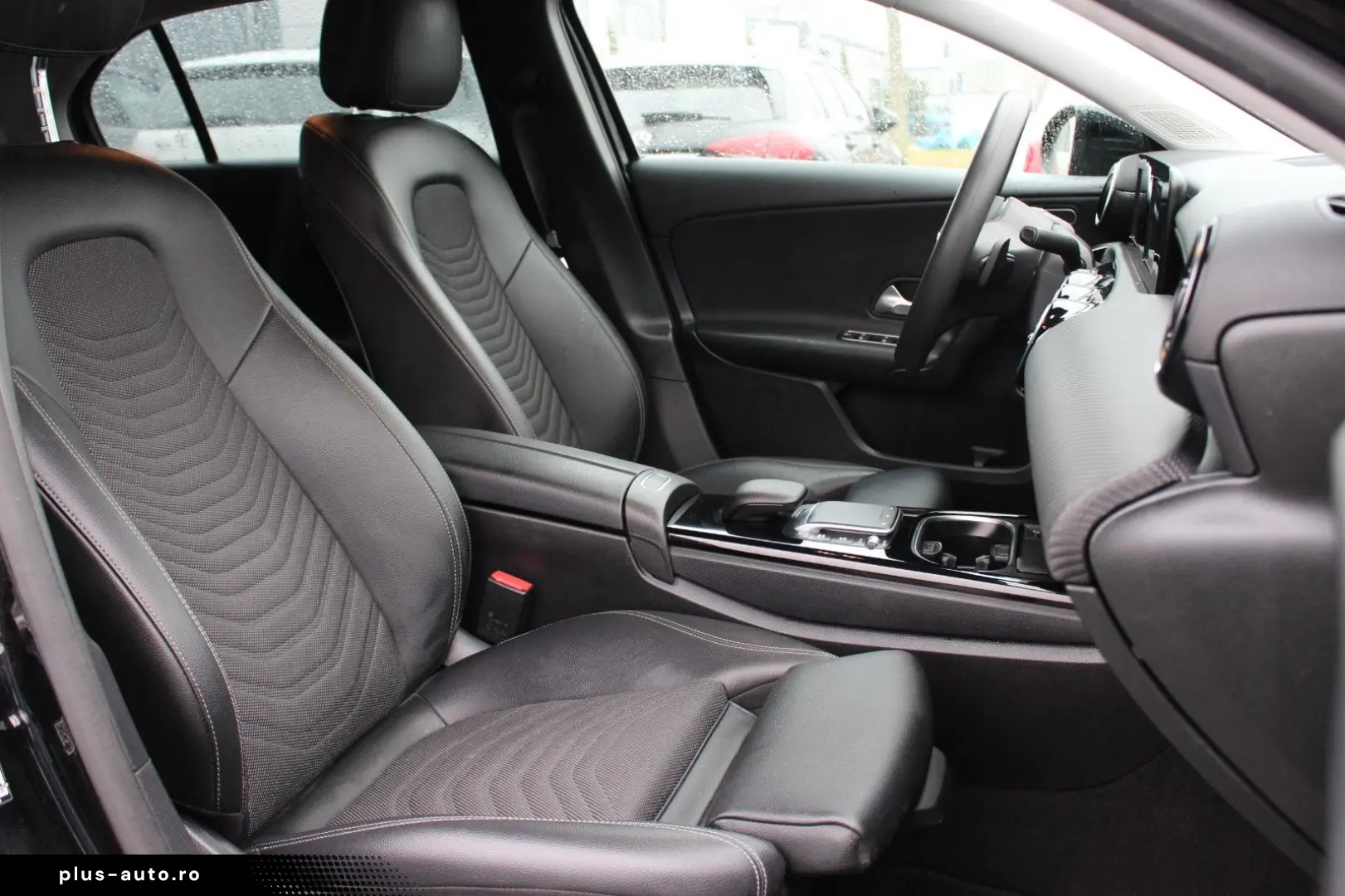 MERCEDES-BENZ A 180 d VOLLSHEFT LEDER PDC BT NAVI SHZ