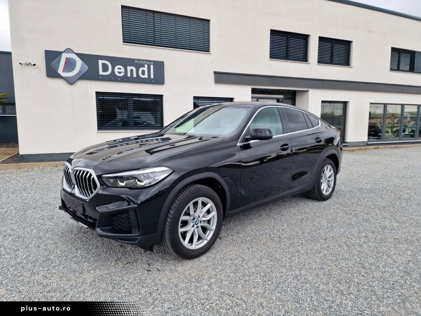 BMW X6 xDrive30d Panorama AHK B&W Standheizung Rollo