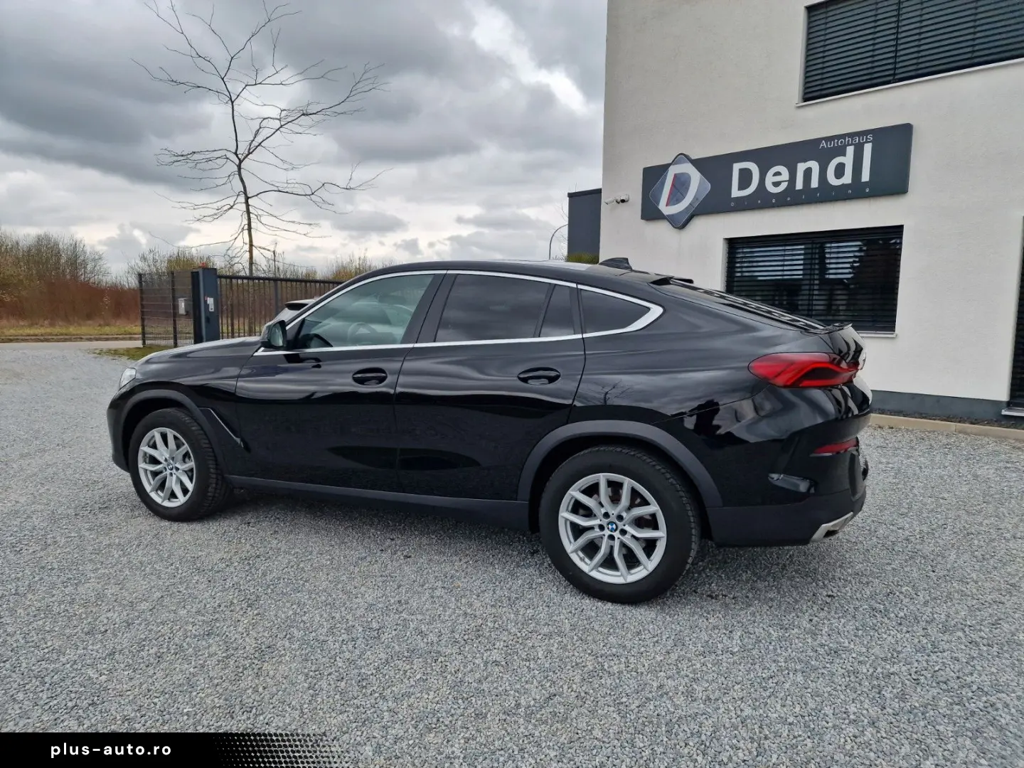 BMW X6 xDrive30d Panorama AHK B&W Standheizung Rollo