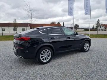 BMW X6 xDrive30d Panorama AHK B&W Standheizung Rollo