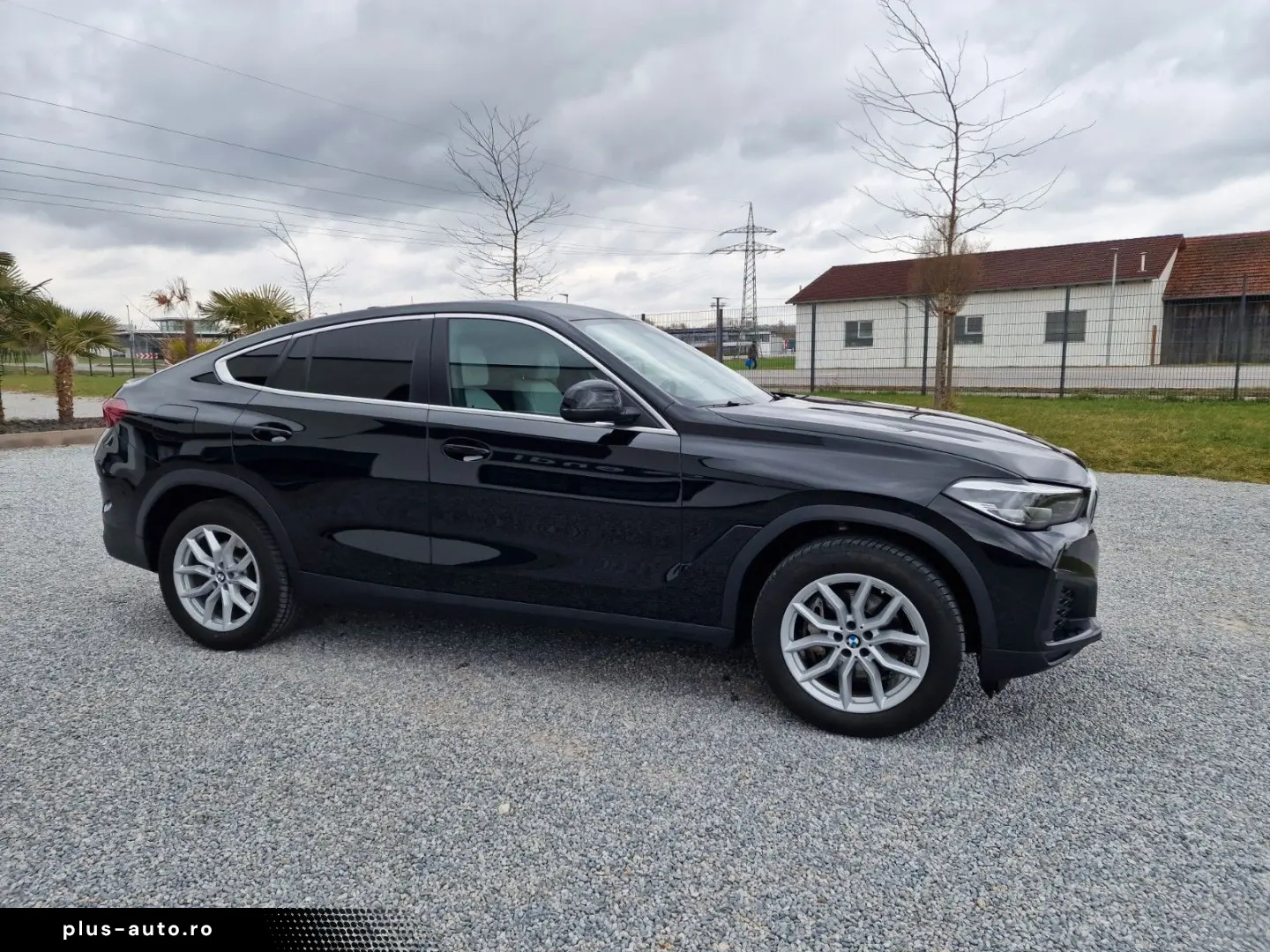 BMW X6 xDrive30d Panorama AHK B&W Standheizung Rollo