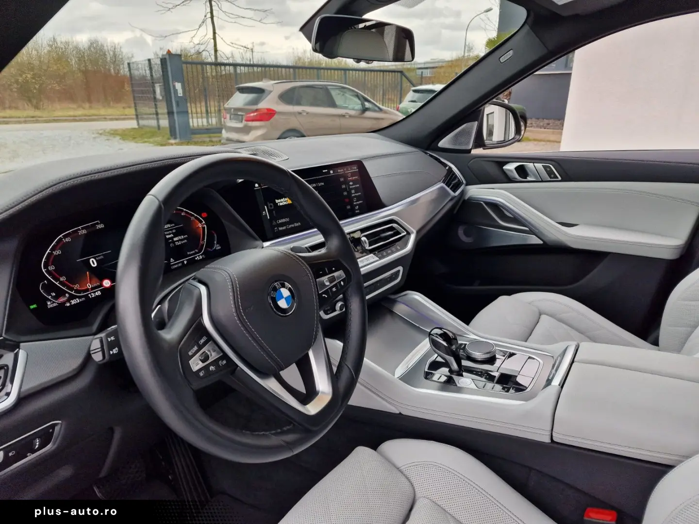 BMW X6 xDrive30d Panorama AHK B&W Standheizung Rollo