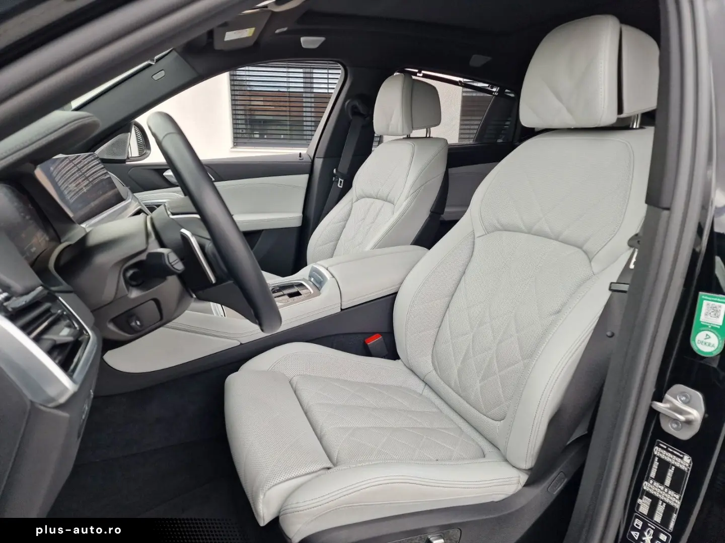 BMW X6 xDrive30d Panorama AHK B&W Standheizung Rollo