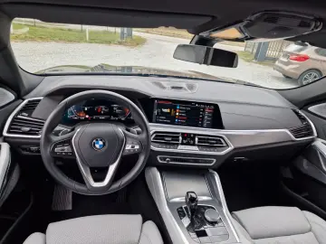 BMW X6 xDrive30d Panorama AHK B&W Standheizung Rollo
