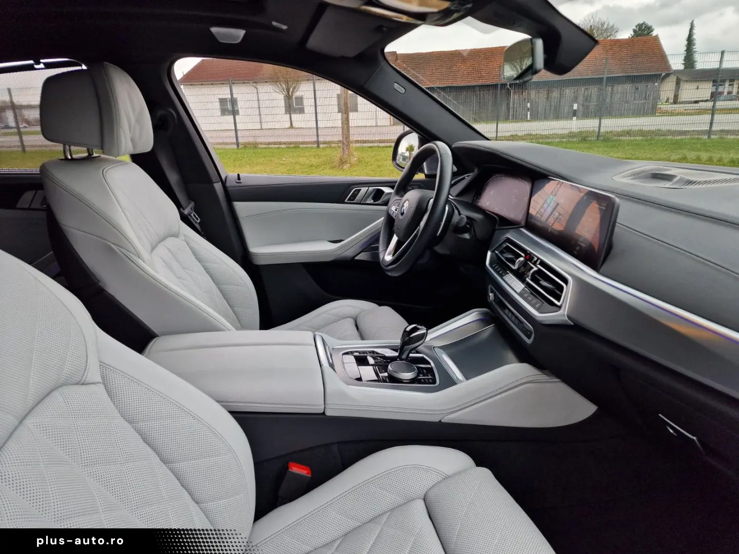 BMW X6 xDrive30d Panorama AHK B&W Standheizung Rollo