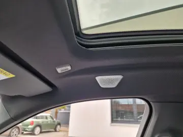 BMW X6 xDrive30d Panorama AHK B&W Standheizung Rollo