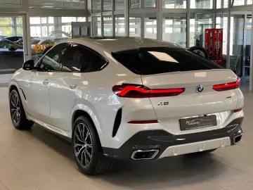 BMW X6 xDrive 30d M Sport Laser H&K Pano AHK StH