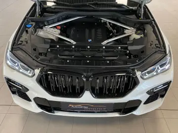 BMW X6 xDrive 30d M Sport Laser H&K Pano AHK StH