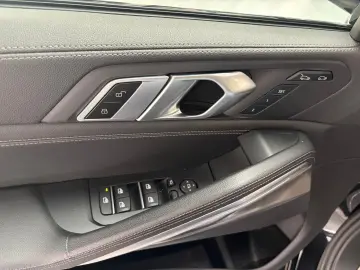 BMW X6 xDrive 30d M-Sport PANO DA PA LC-PROF ICONIC