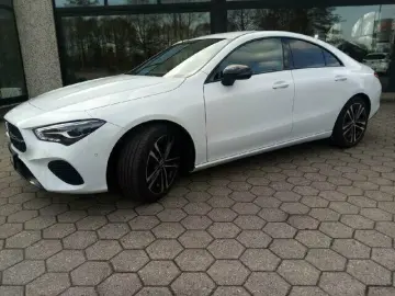 MERCEDES-BENZ Cla 180 d
