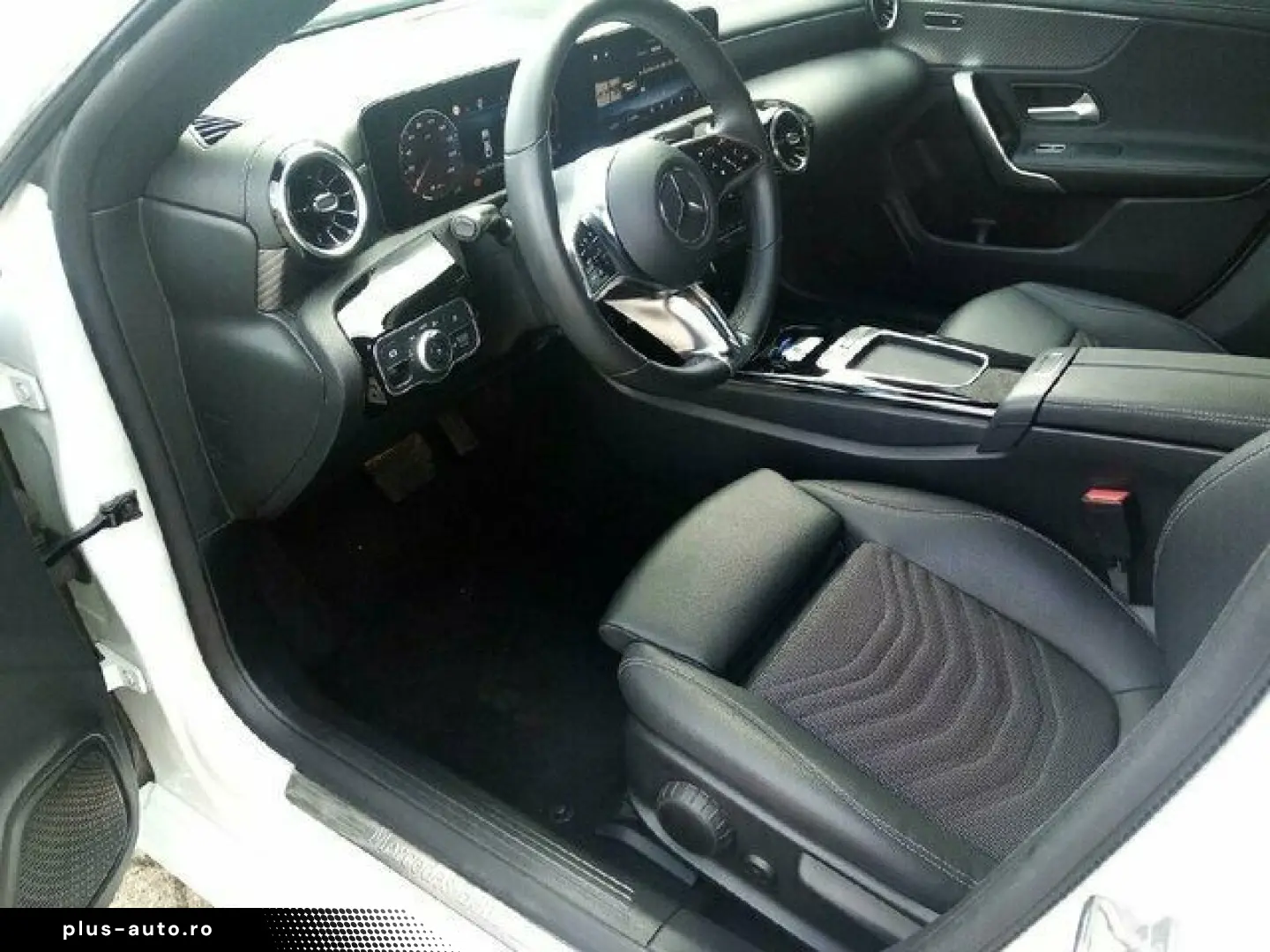 MERCEDES-BENZ Cla 180 d