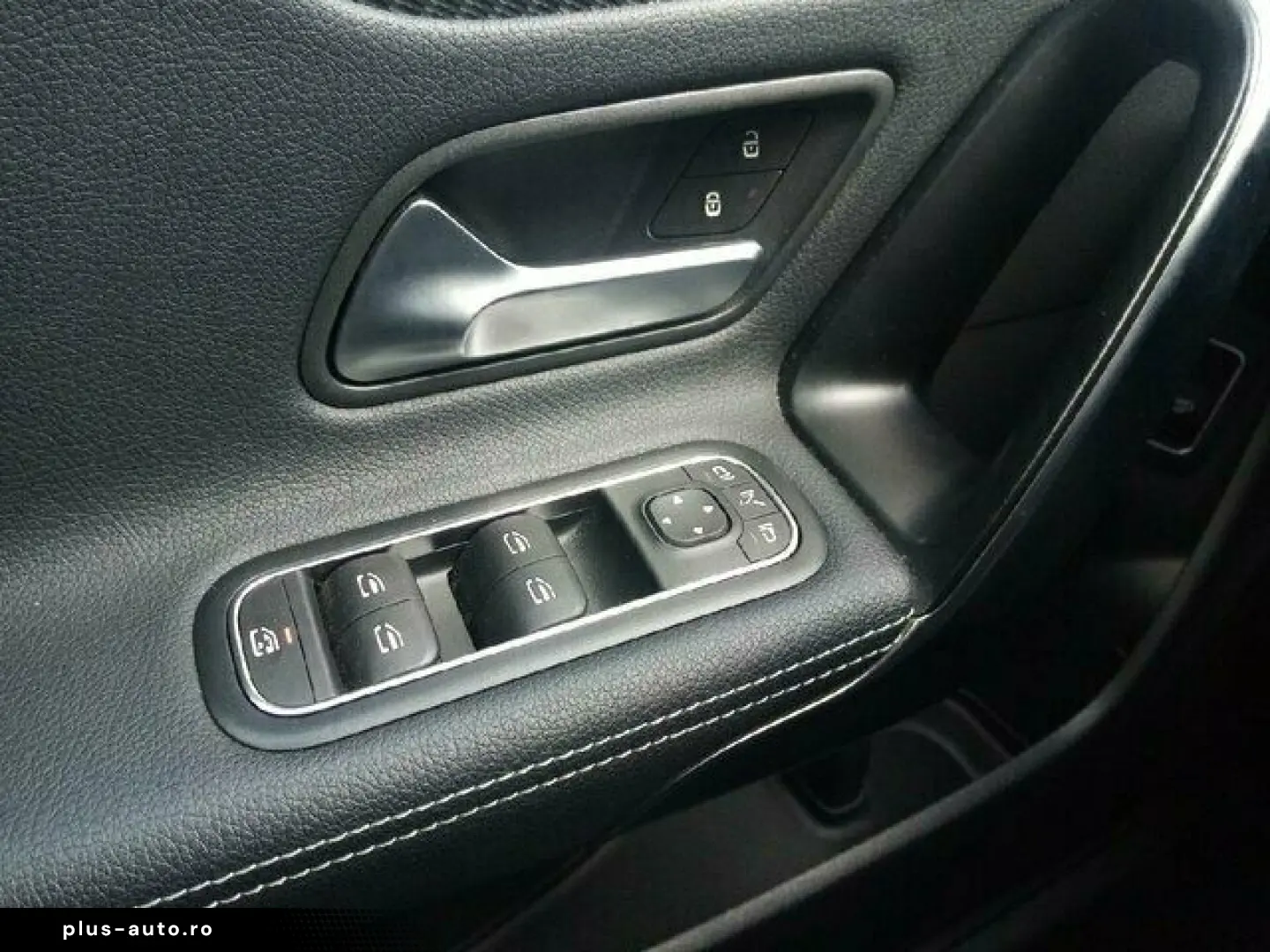 MERCEDES-BENZ Cla 180 d