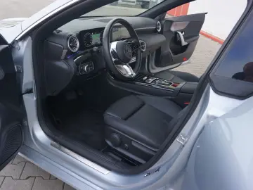 MERCEDES-BENZ CLA 180d Coupé Cp Progressive Wide