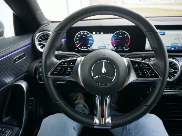 MERCEDES-BENZ CLA 180d Coupé Cp Progressive Wide