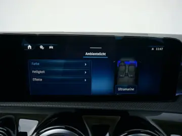 MERCEDES-BENZ CLA 180d Coupé Cp Progressive Wide