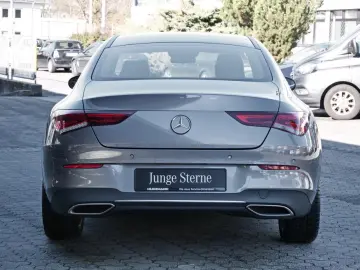 MERCEDES-BENZ CLA 180 Coupé Progressive Kamera Navi