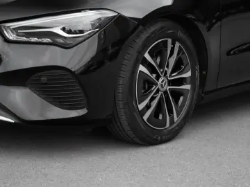 MERCEDES-BENZ CLA 180 MBUX-Navi LED