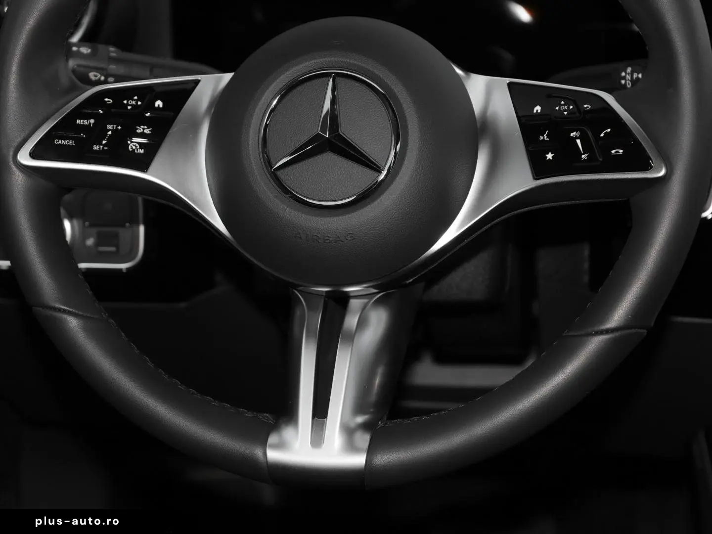 MERCEDES-BENZ CLA 180 MBUX-Navi LED