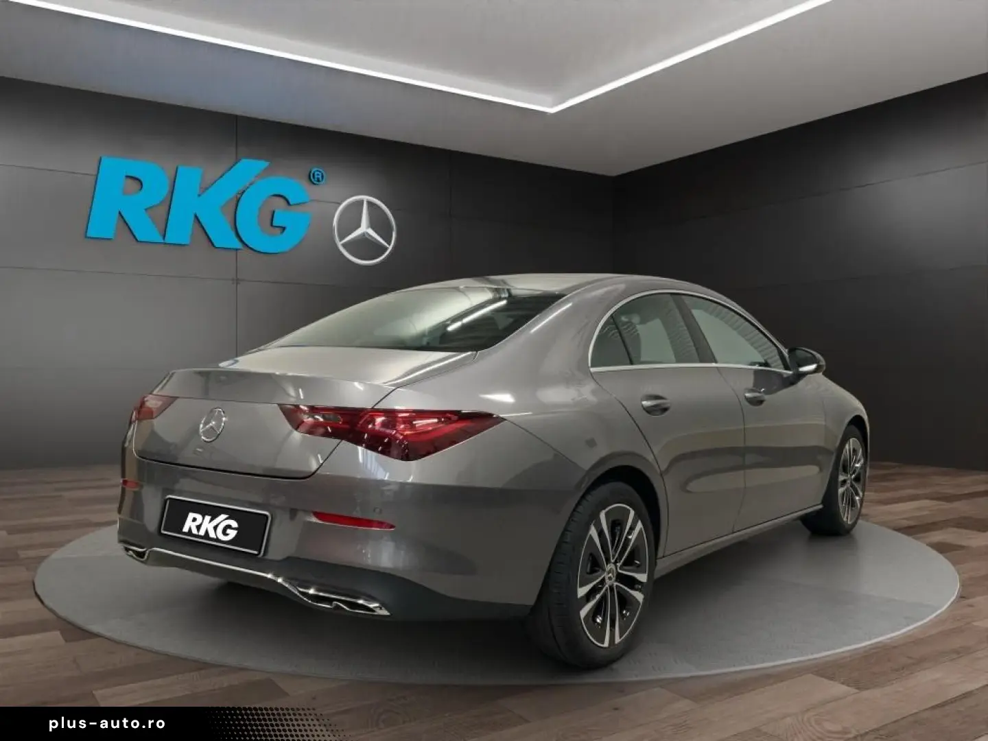 MERCEDES-BENZ CLA 180 PROGRESSIVE