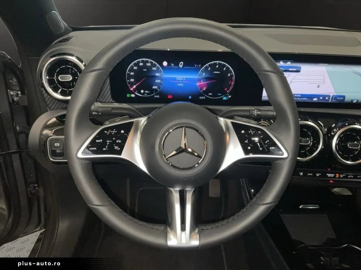 MERCEDES-BENZ CLA 180 PROGRESSIVE