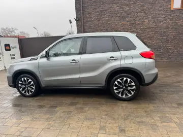Suzuki Vitara 2015 10