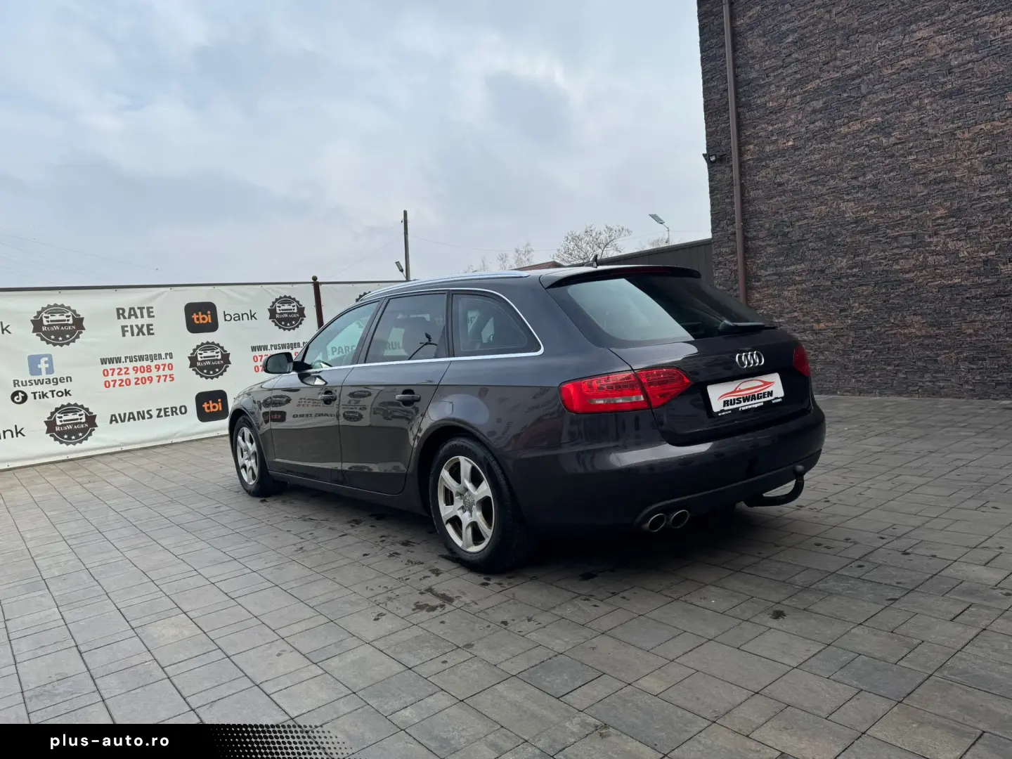 Audi A4 2011 12 2.0
