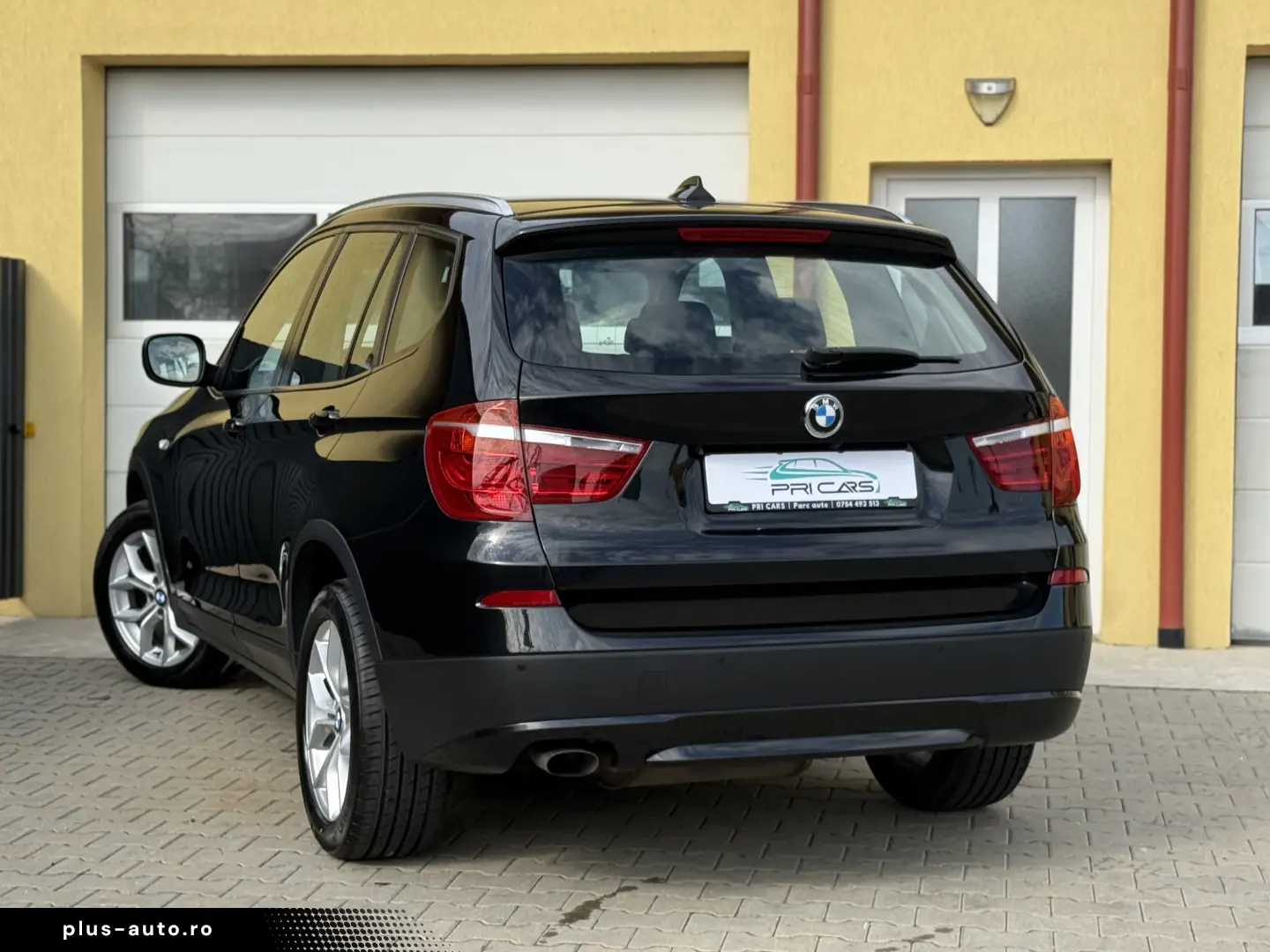 BWM X3 - 2.0d   184cp   xDrive   Automat