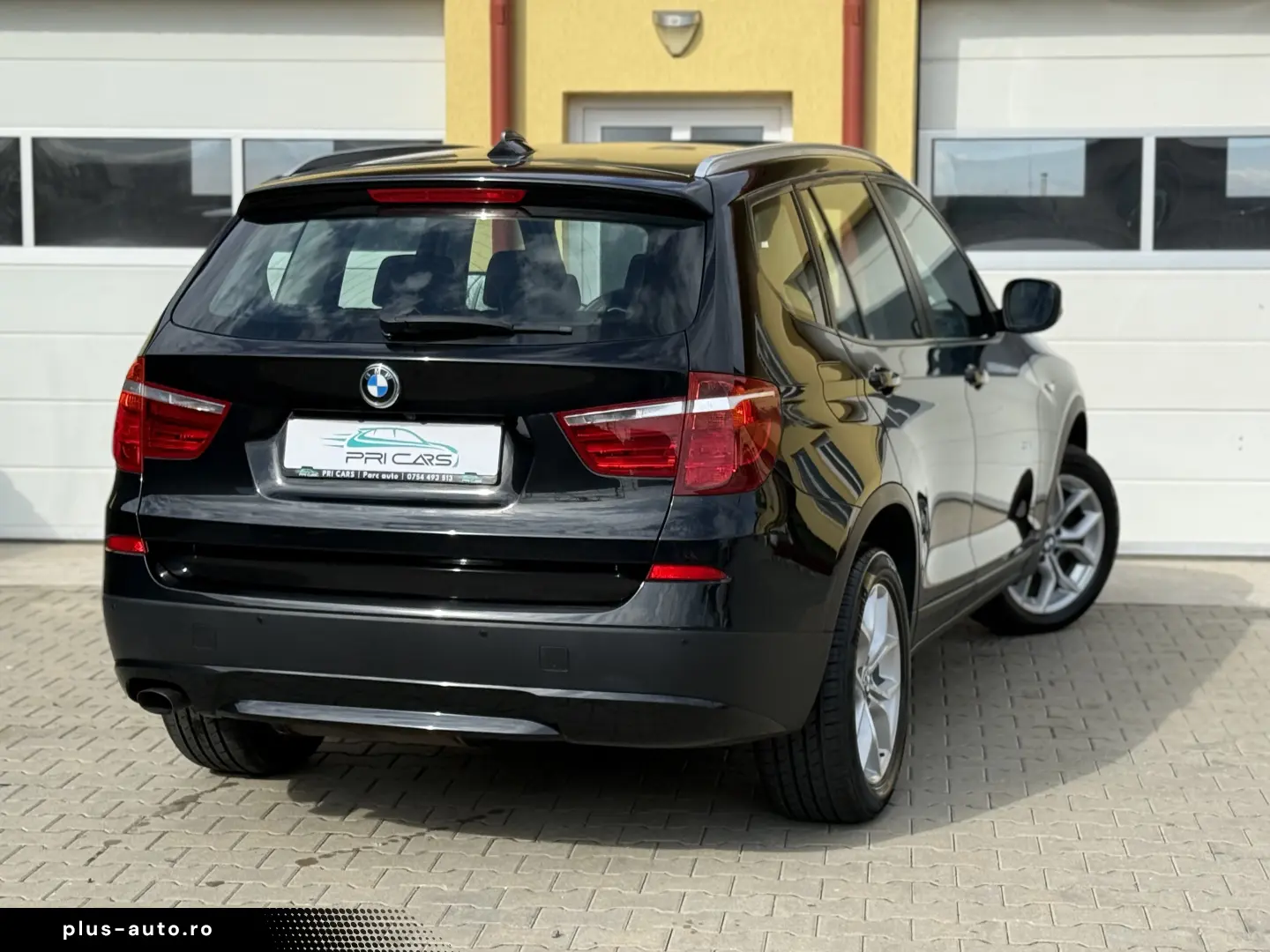 BWM X3 - 2.0d   184cp   xDrive   Automat