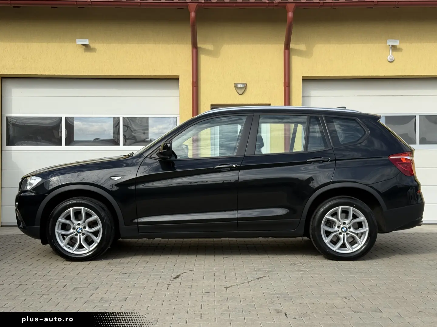 BWM X3 - 2.0d   184cp   xDrive   Automat