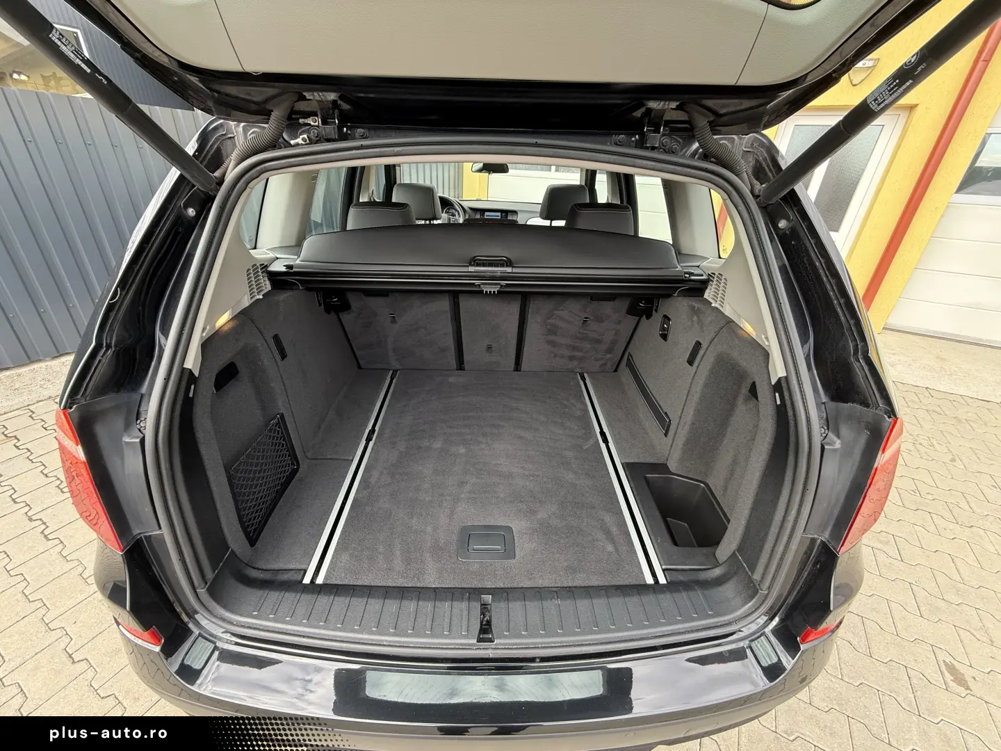 BWM X3 - 2.0d   184cp   xDrive   Automat