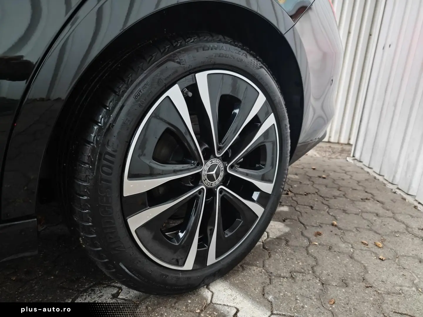 MERCEDES-BENZ CLA 180 7G-DCT Progressive  MBUX PREMIUM