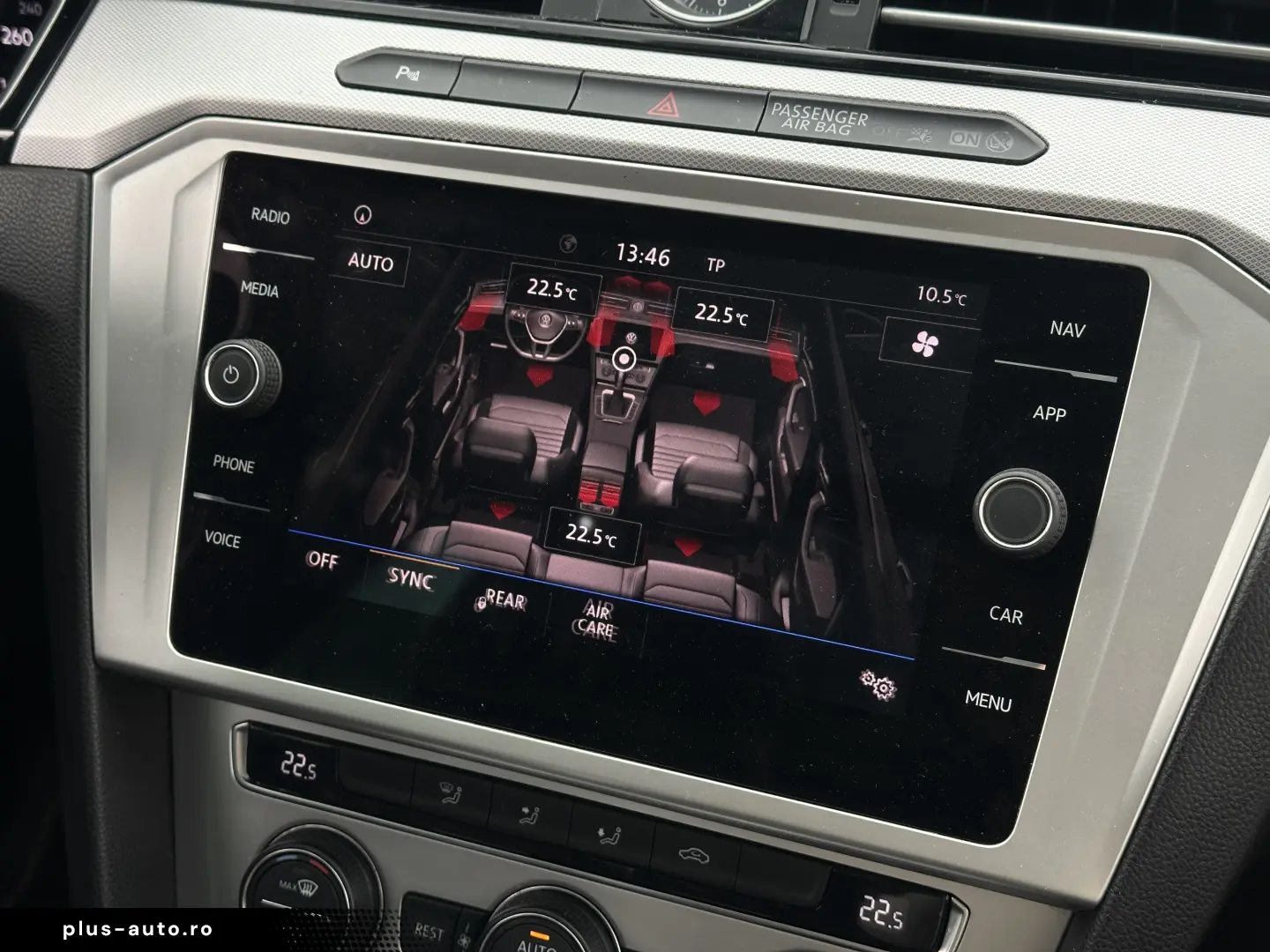 Volkswagen Passat   RAR Efectuat   Panoramic   Bord Digital