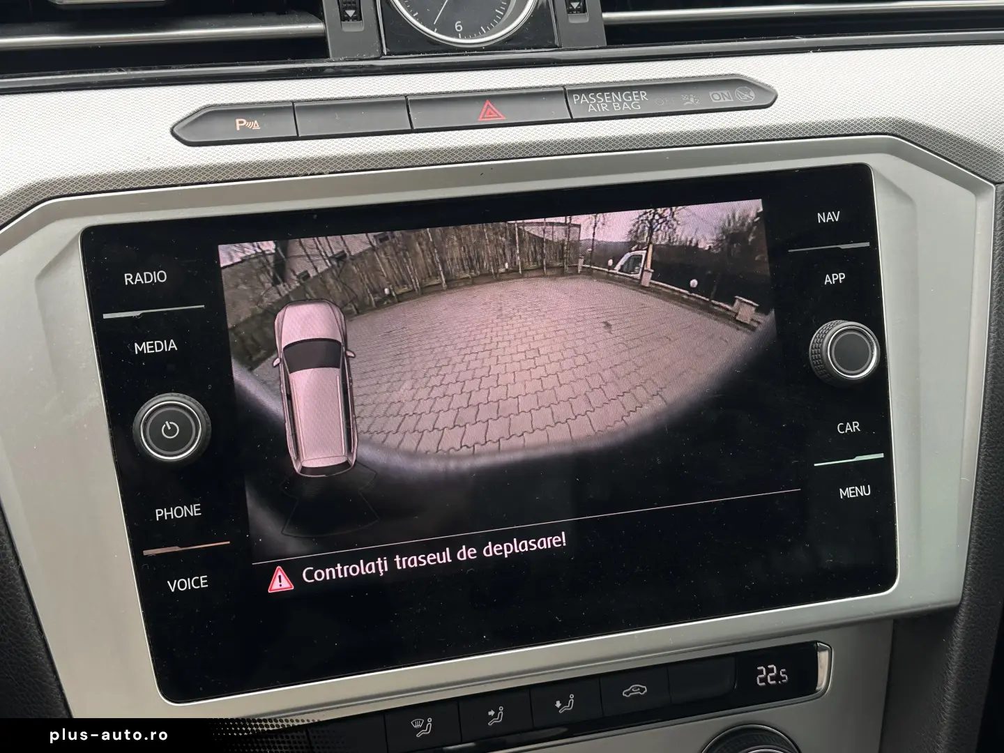 Volkswagen Passat   RAR Efectuat   Panoramic   Bord Digital