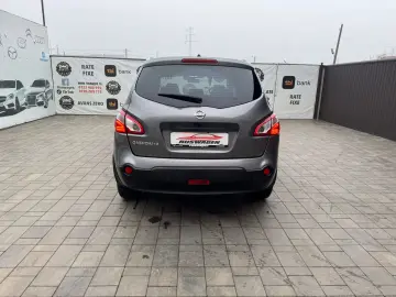 Nissan Qashqai  2 2013 1.6