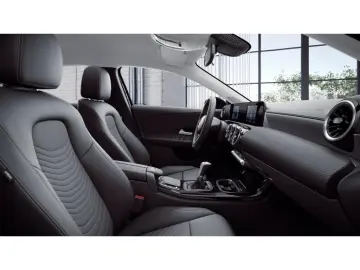 MERCEDES-BENZ A 200 Style CARPLAY SPURHALTE PDC MBUX 16 ZOLL