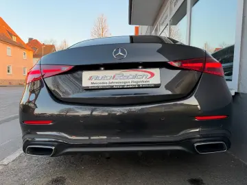 MERCEDES-BENZ C 300 4M AMG  Night Pano 19  Massage DISTRO