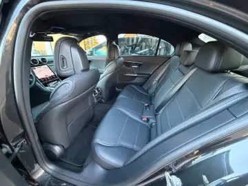 MERCEDES-BENZ C 300 4M AMG  Night Pano 19  Massage DISTRO