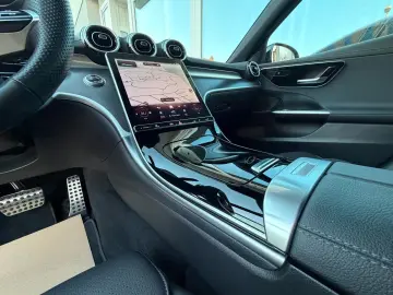 MERCEDES-BENZ C 300 4M AMG  Night Pano 19  Massage DISTRO