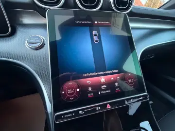 MERCEDES-BENZ C 300 4M AMG  Night Pano 19  Massage DISTRO