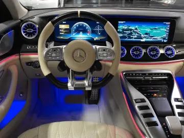 MERCEDES-BENZ AMG GT 63 S 4Matic  4-trg. PANO DISTRO HUD